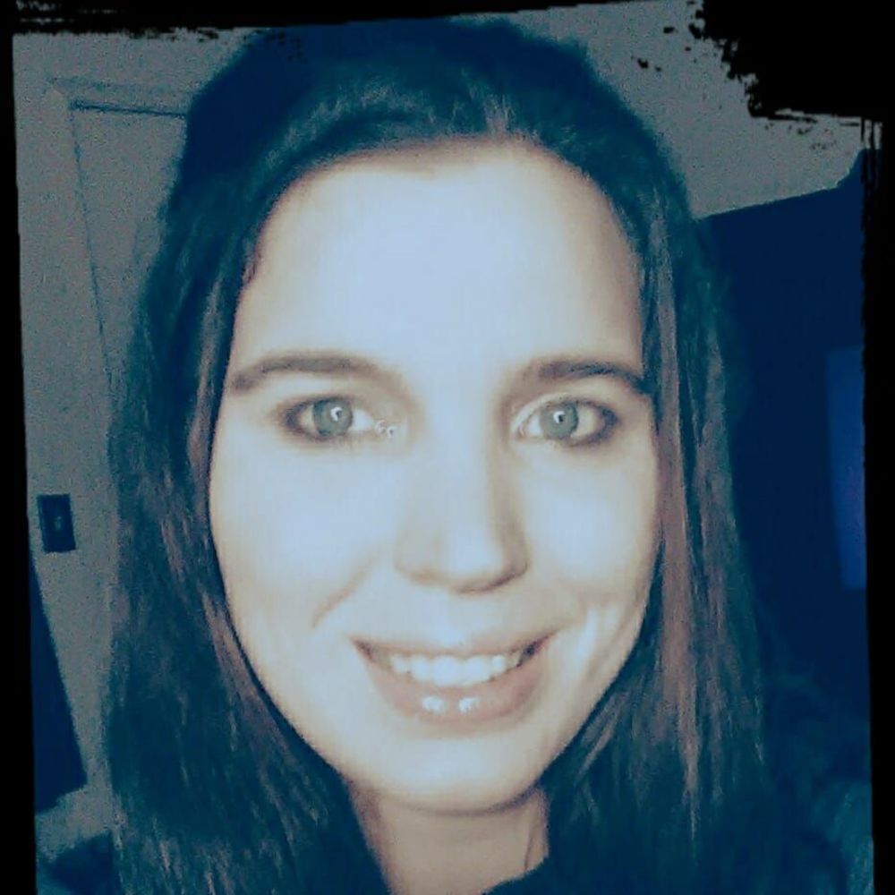 Meet your Posher, Nessa